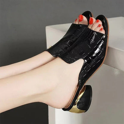 💟👠Elegáns szandál rövid sarokkal nőknek