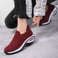 Le poți încălța într-o clipă datorită gulerului elastic tip șosetă – adidași cu talpă groasă, respirabili. Livrare la livrare! 👟